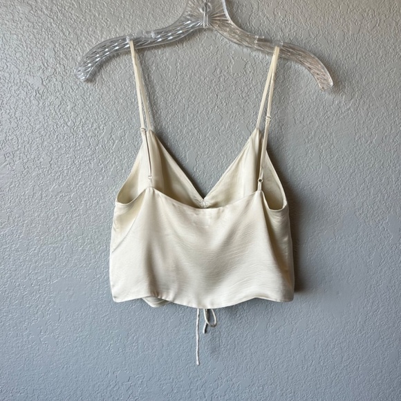 Aritzia Wilfred Verso silky cinch camisole - Picture 4 of 10